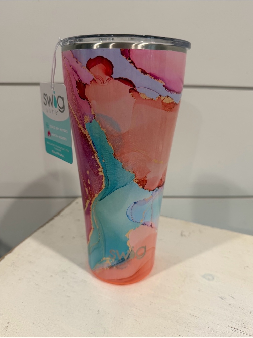 Swig Life Pink Marble Insulated 32oz Tumbler